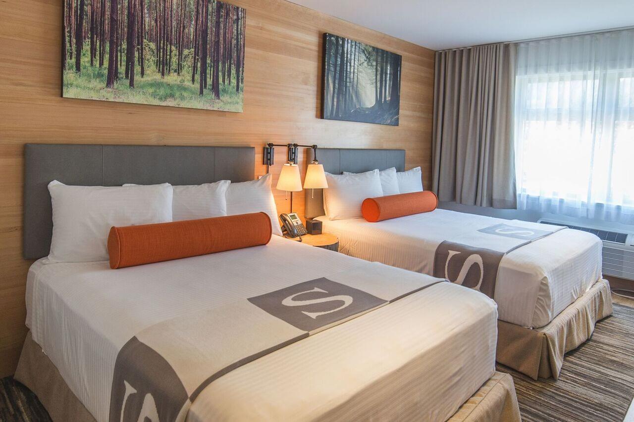 Sproat Lake Landing Resort Great Central ภายนอก รูปภาพ